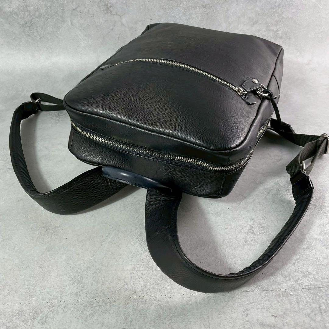 ＤＡＤＡ✨ヴィヴィアン ADVAN リュック レザー 黒系 オーブチャーム