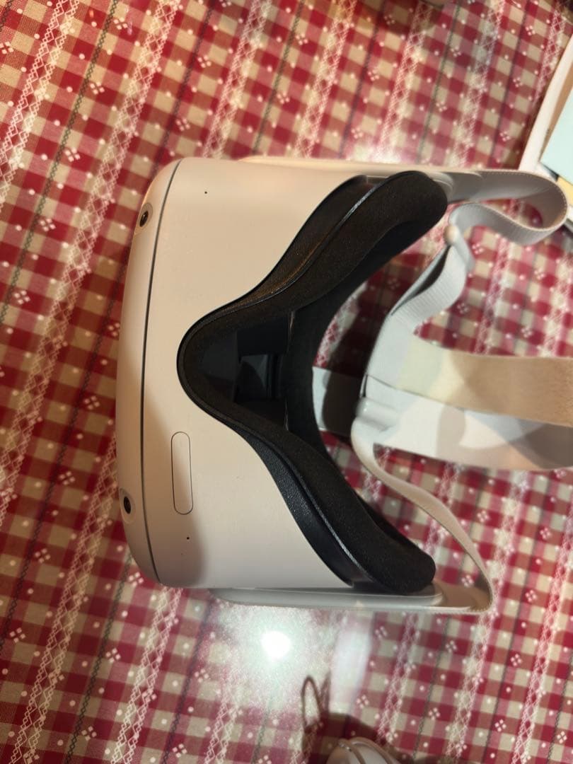 VRヘッドセット オキュラスクエスト