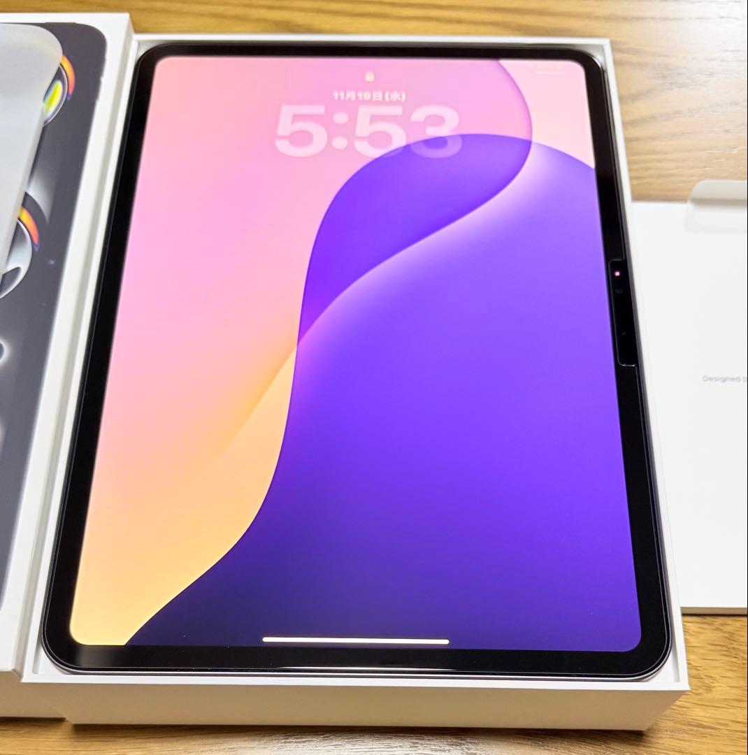 マイちゃん様　iPadPro 11インチ M5 スペースブラック　256GB