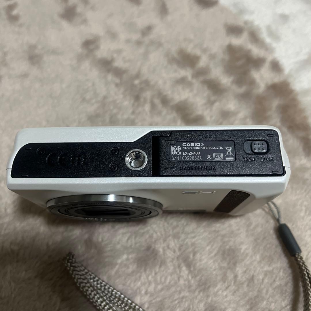デジタルカメラ CASIO EXILM HS EX-ZR400