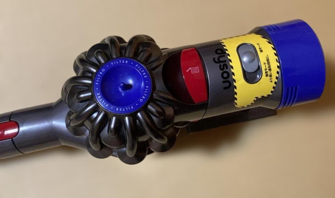 ダイソン　dyson　掃除機　ジャンク　クリーナー　ハンディ　コードレスSV10