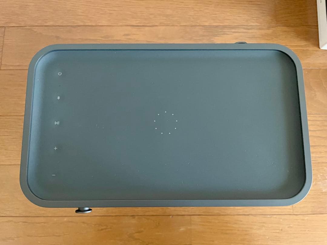 【ジャンク品】 Bang & Olufsen Beolit 20 スピーカー 黒