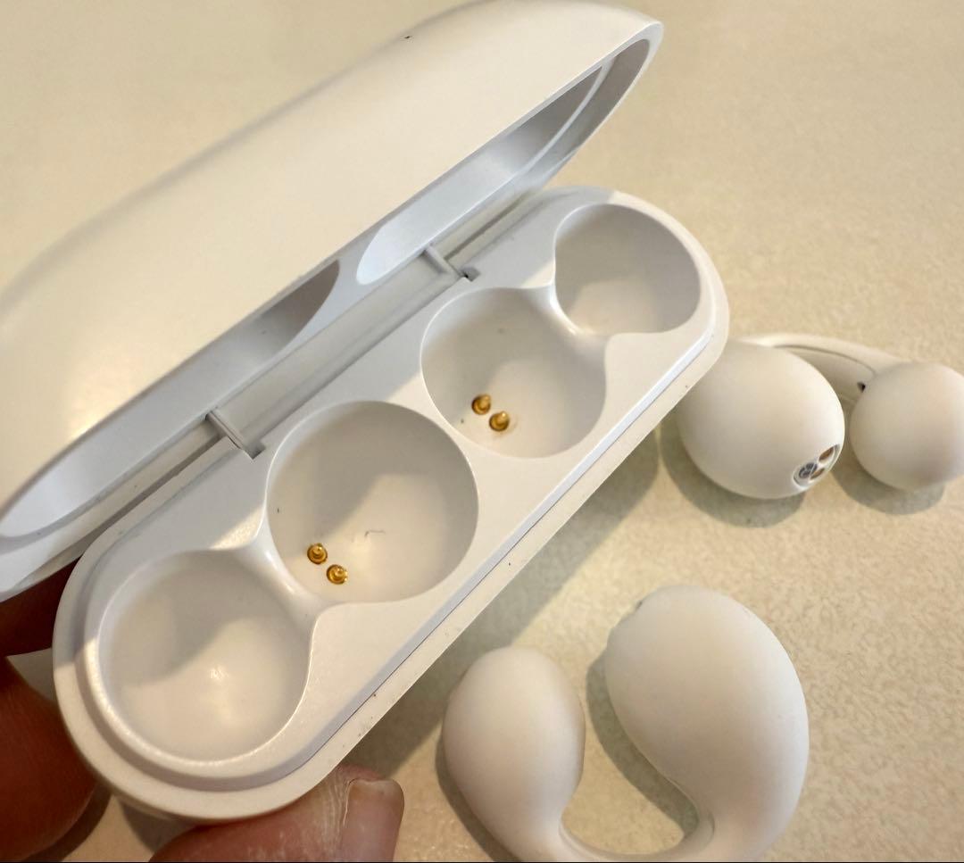 ambie sound earcuffs ワイヤレスイヤホン ホワイト