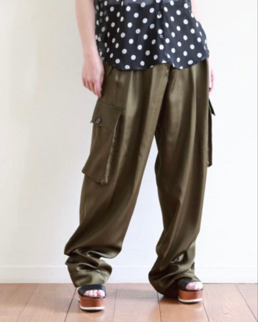 DRIES VAN NOTEN ドリス ヴァン ノッテンカーゴパンツ カーキ
