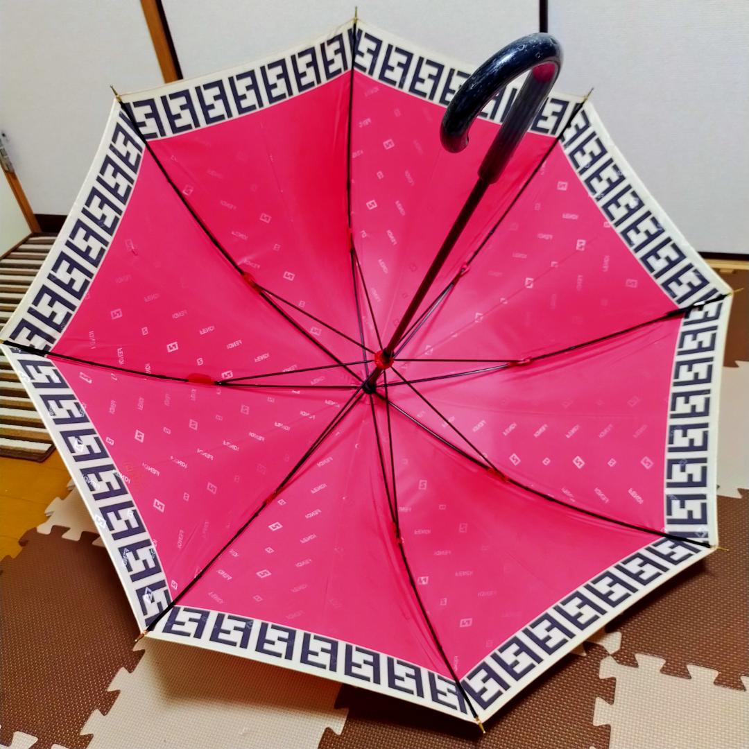 極美品 フェンディ 長傘 ズッカ柄 FF 雨傘 レッド 赤