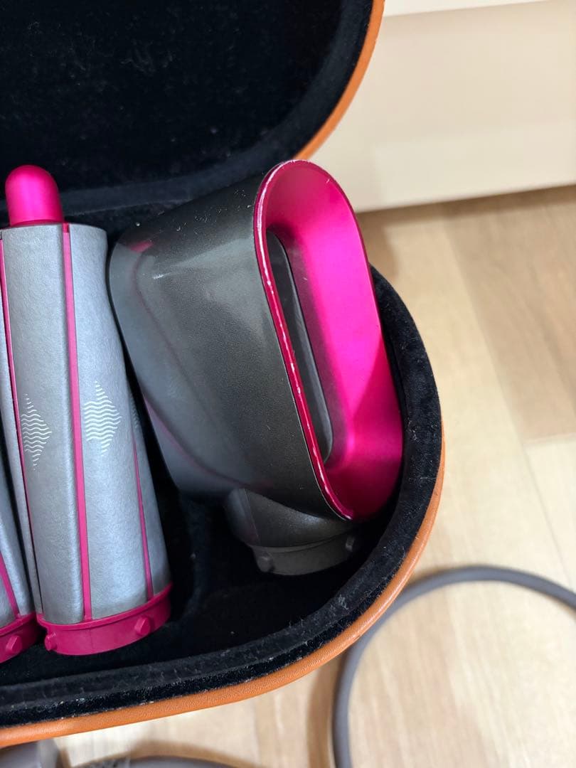 ダイソンエララップヘアスタイラー正規品