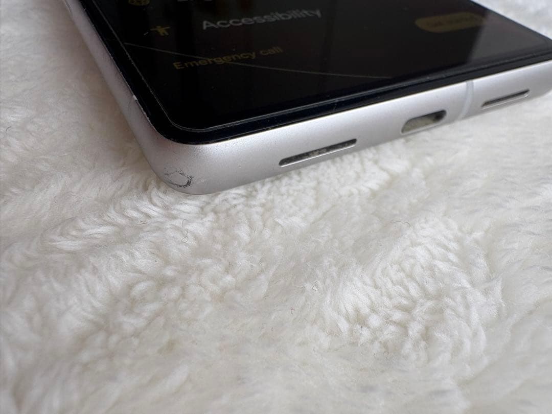 SIMフリーGoogle Pixel 7 128GB  箱・純正ケース付