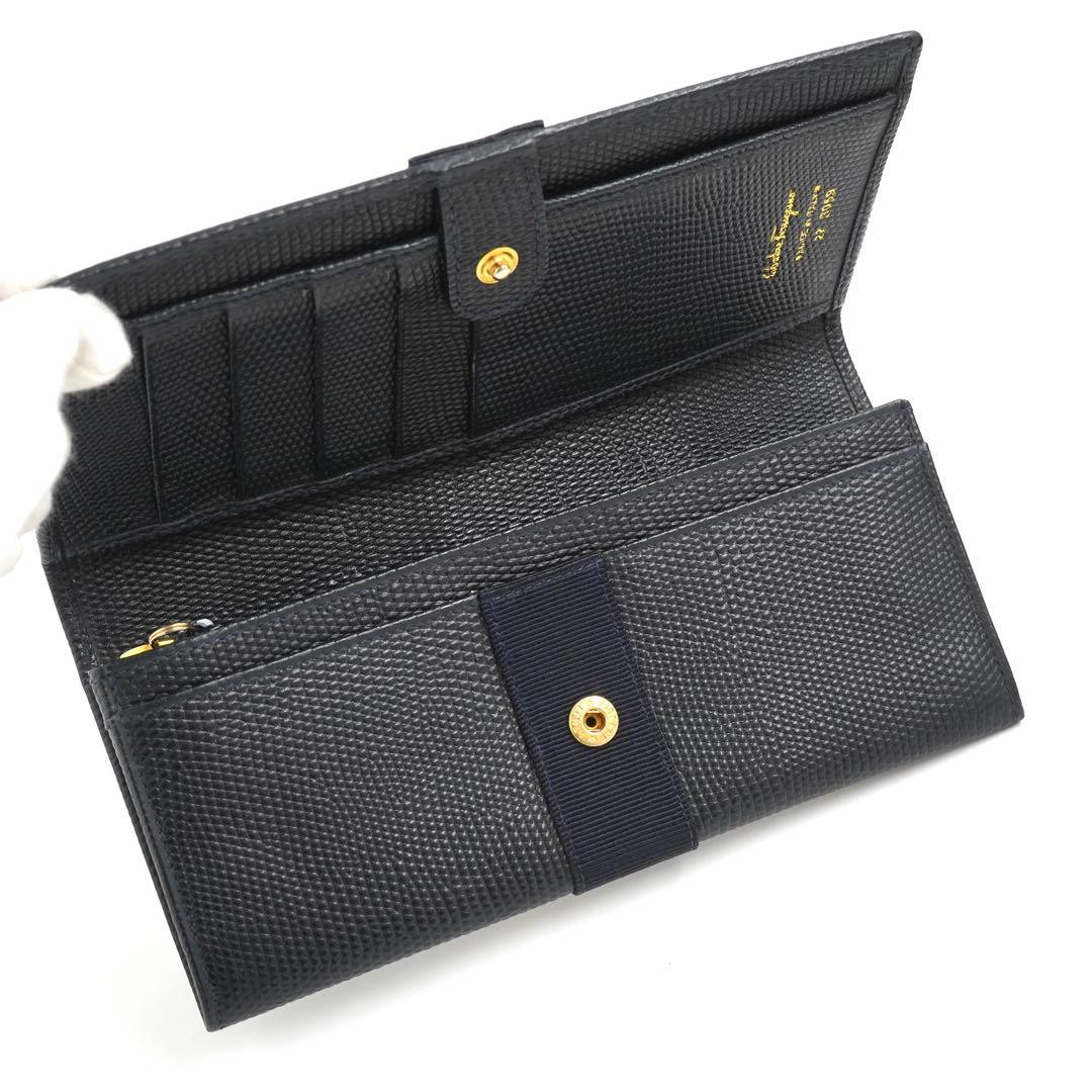 ✨プレゼント梱包✨　Ferragamo 長財布　ヴァラリボン　リザード