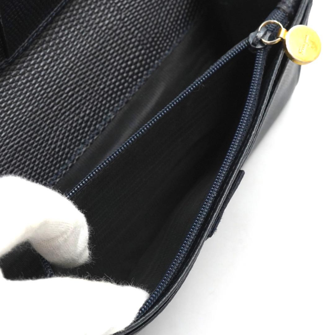 ✨プレゼント梱包✨　Ferragamo 長財布　ヴァラリボン　リザード