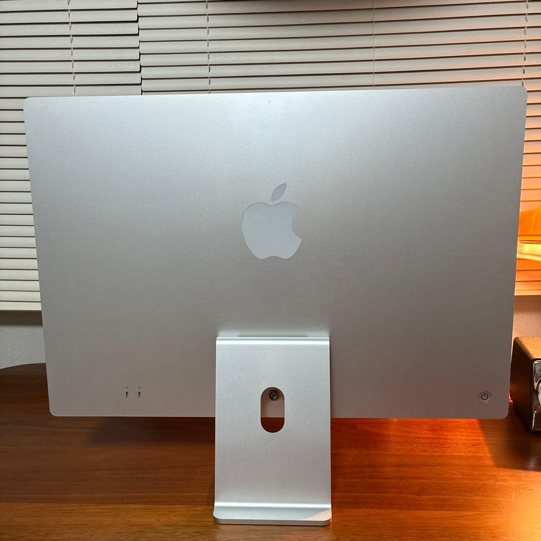 iMac M3 24インチ シルバー（2024年)