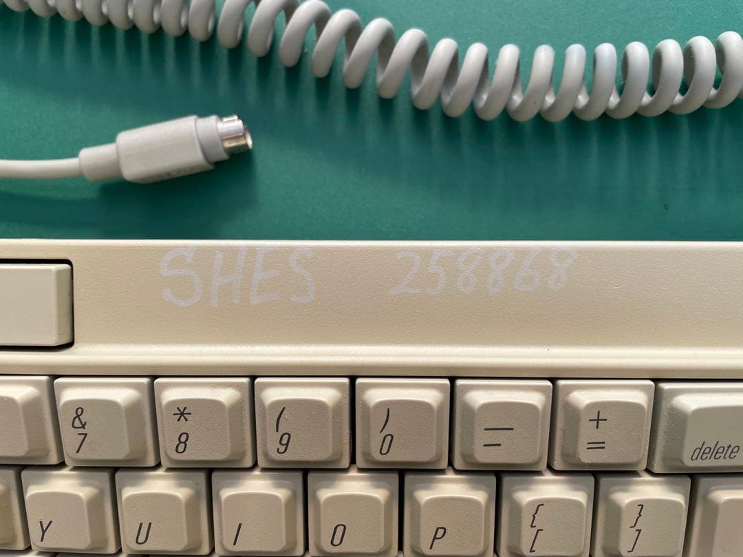 Apple GSキーボード、Macintosh角マウスのセット