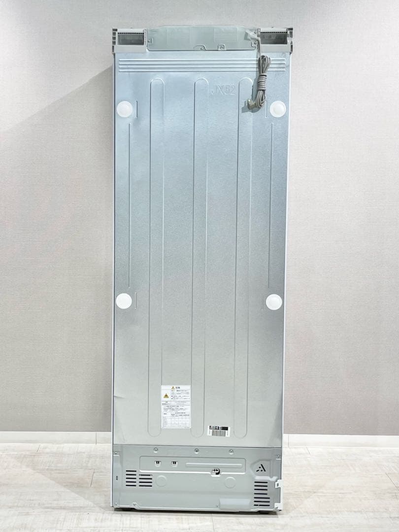 132247  冷蔵庫［525L］