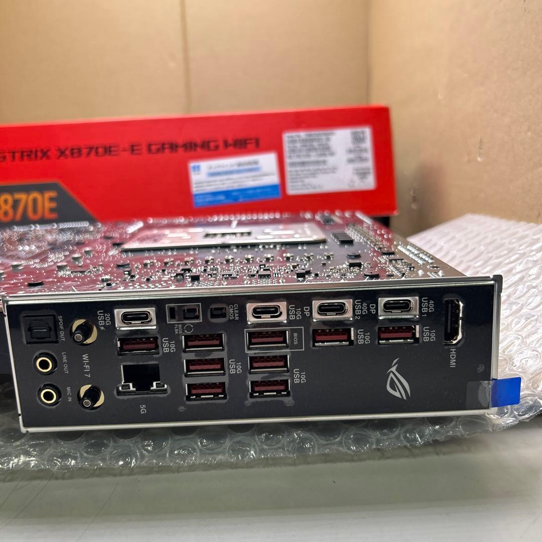 ROG STRIX X870E-E GAMING WIFI マザーボード