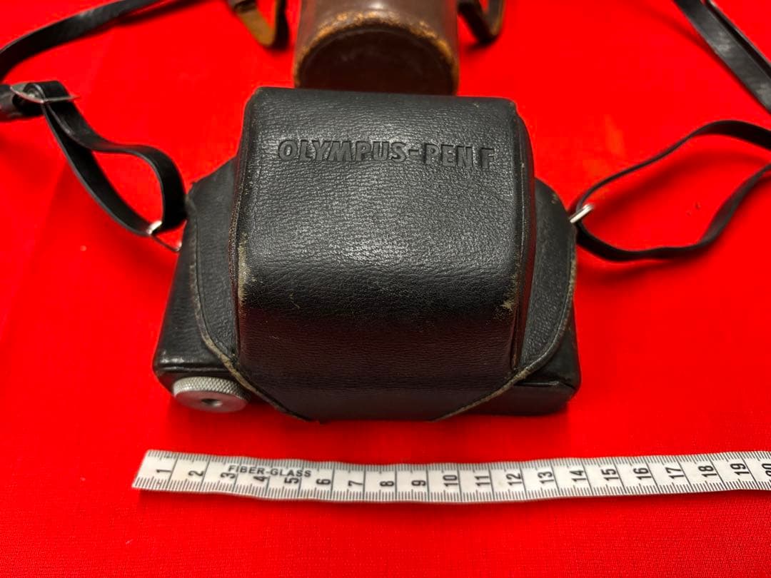[お宝]OLYMPUS PEN F フィルムカメラ カメラケース付き※値下げ不可