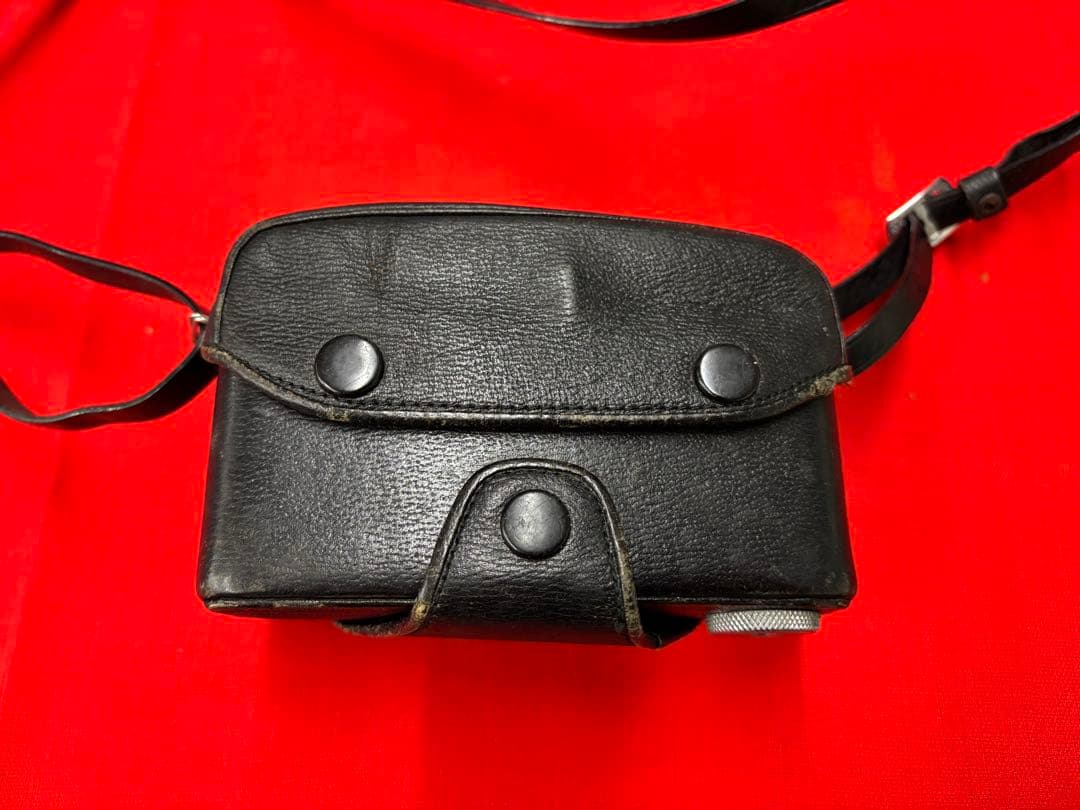 [お宝]OLYMPUS PEN F フィルムカメラ カメラケース付き※値下げ不可