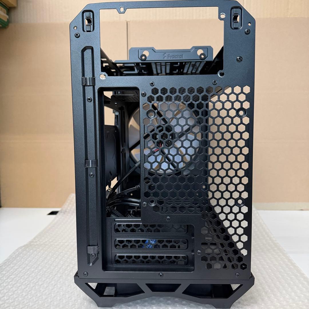 PCケース(自作PC用) Fractal Design Torrent nano