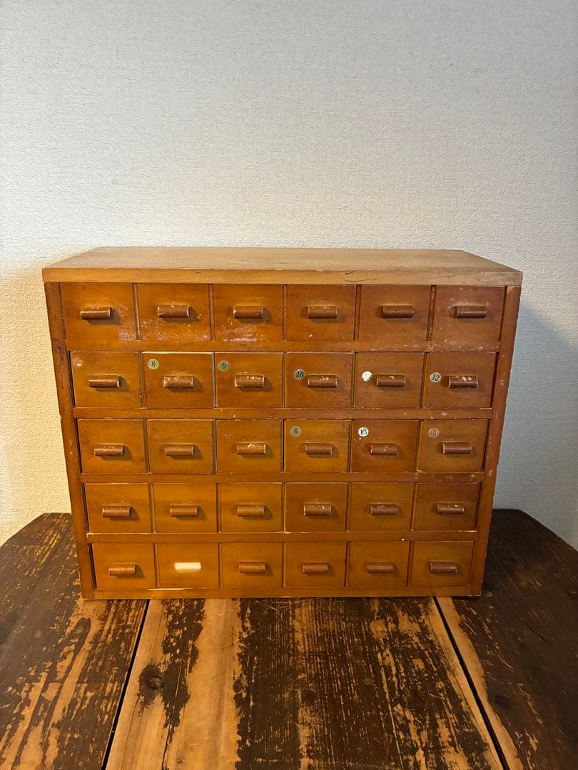 専用　おまとめ3点セット　ガラス花瓶　置物　薬箱