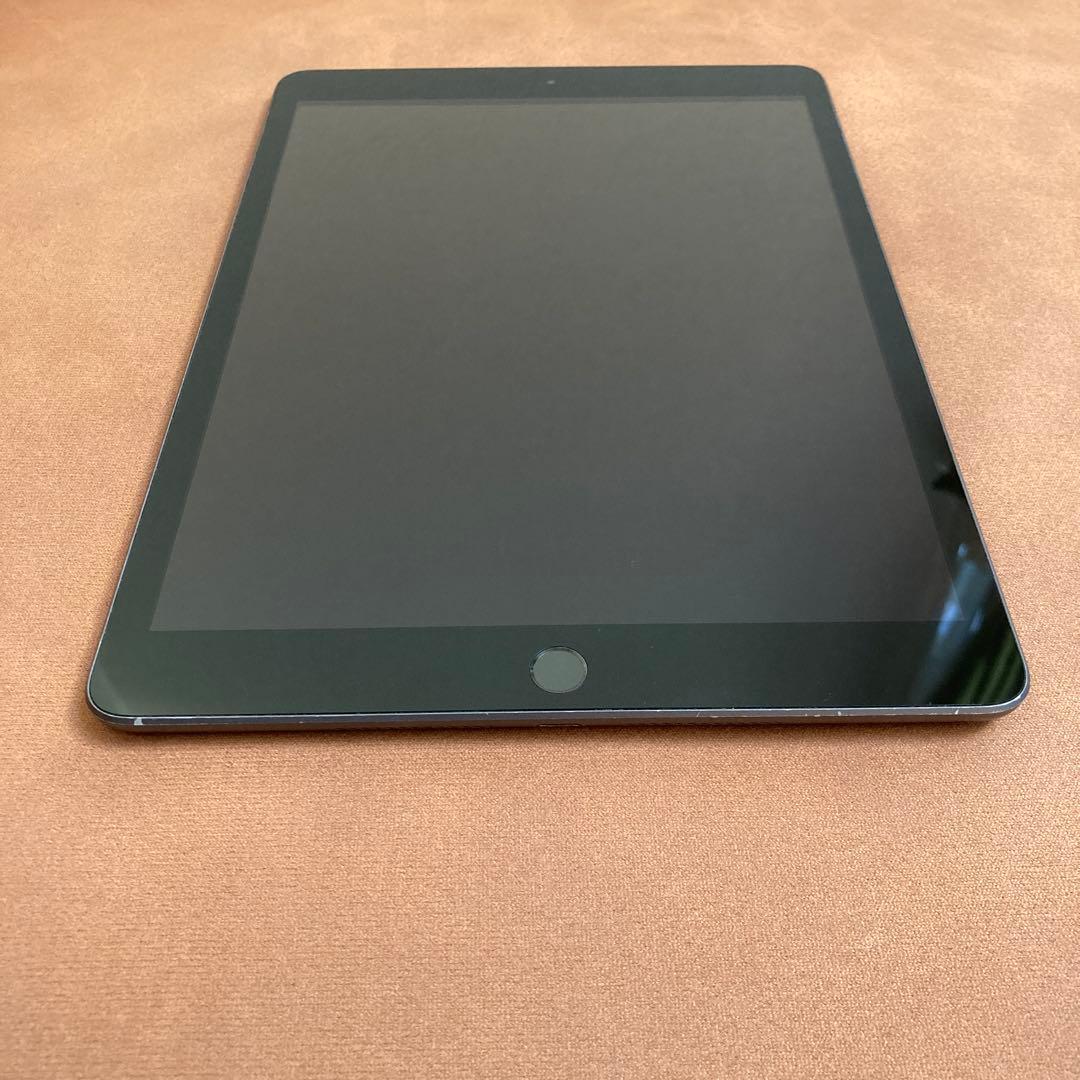 3451【早い者勝ち】iPad7 第7世代 32GB WIFIモデル☆