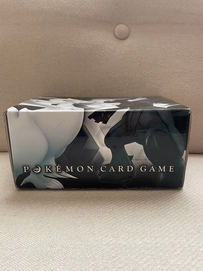 ポケモンカードゲーム デッキケース レシラム ゼクロム