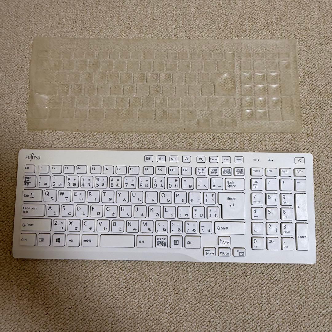 FMV ESPRIMO FH77/B1 FMVF77B1W ［スノーホワイト］