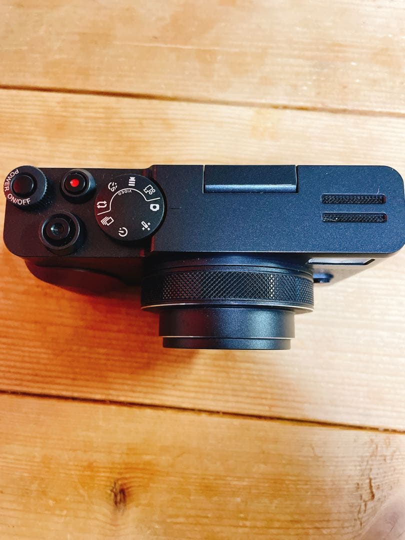 デジタルカメラ　18倍ズーム