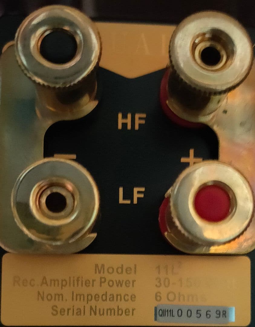 QUAD 11L²　2ウェイスピーカー ピアノローズウッド クリアサウンド