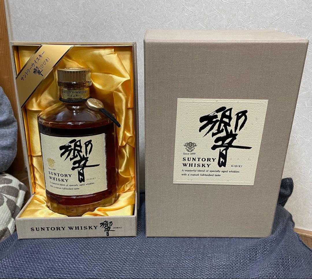 送料込未開栓サントリー 響 HIBIKI ウイスキー 箱入りSH-01金キャップ