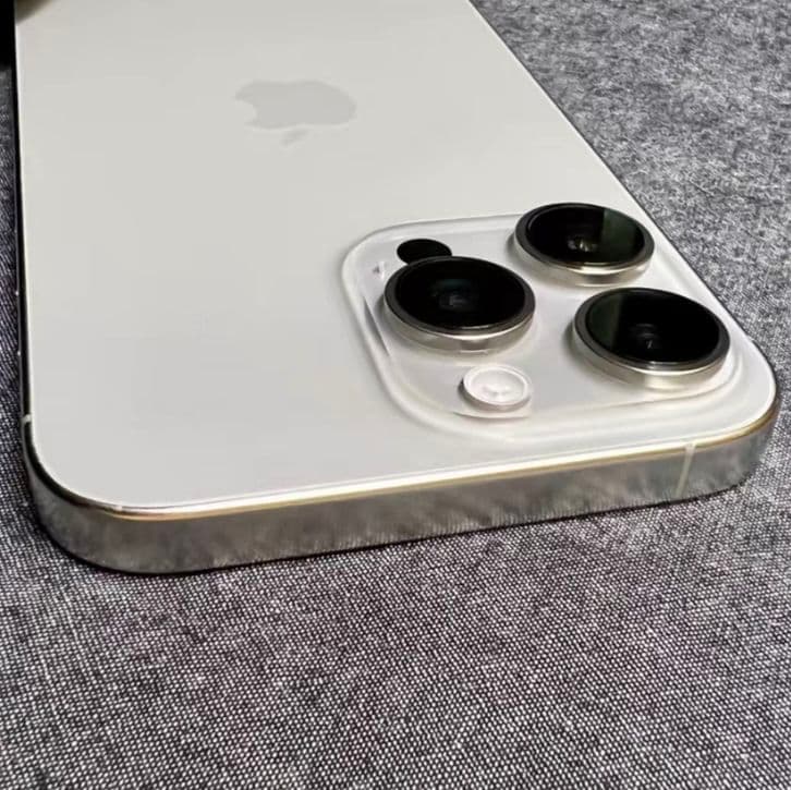 スマートフォン本体 Apple iPhone 16 Pro Max Natural 256GB CA