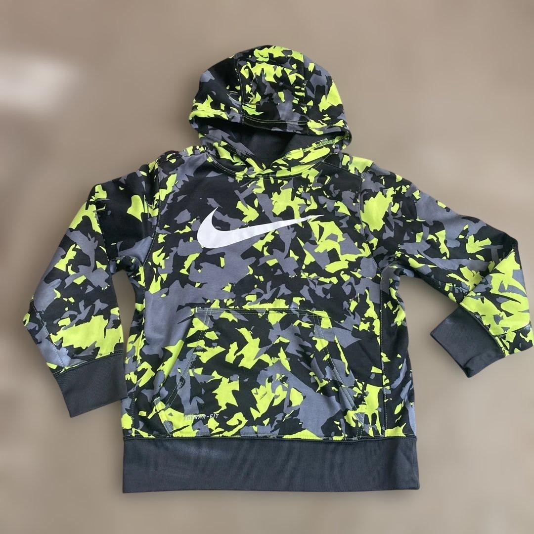 男の子　140 スポーツウェア　NIKE PUMA UNIQLO ベンチコート