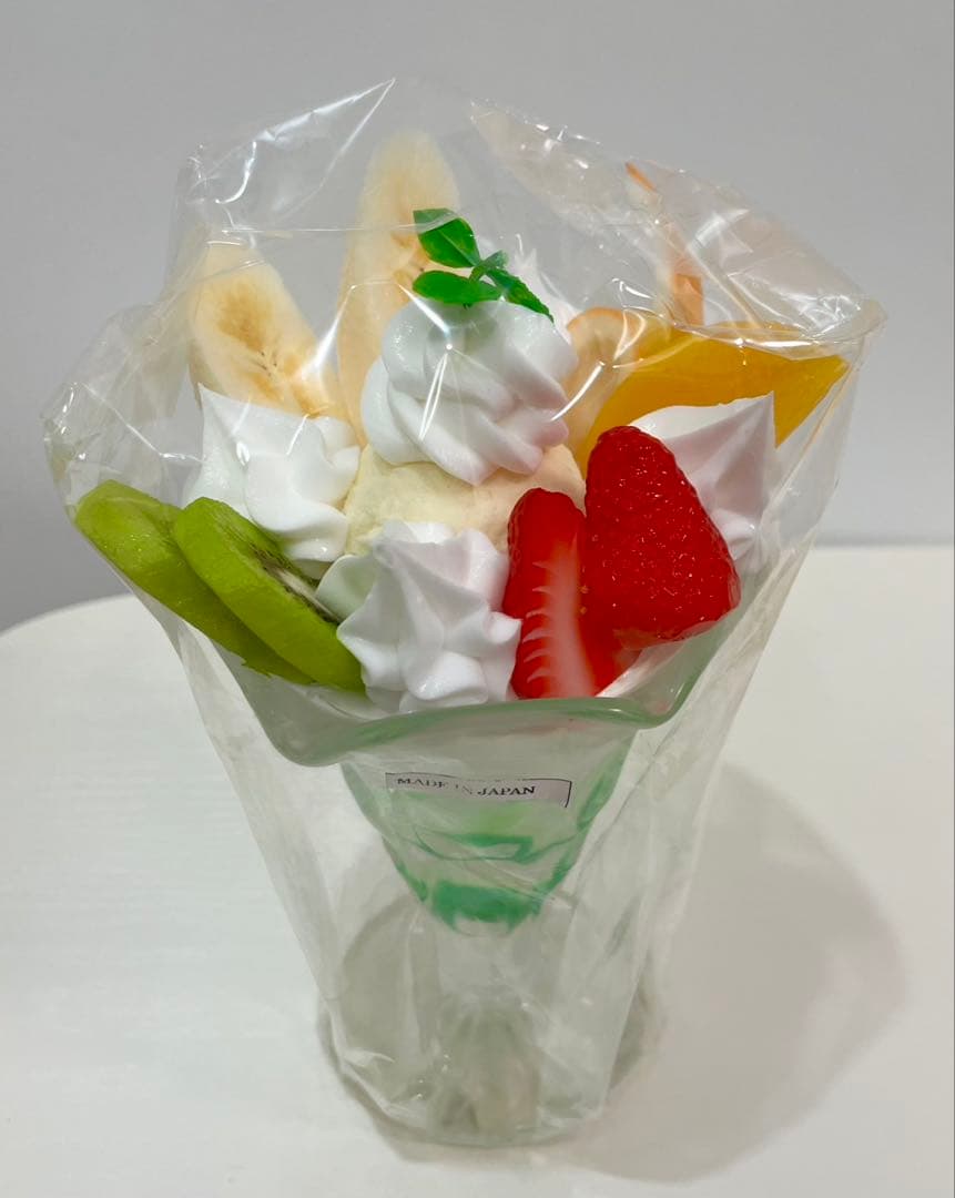 同梱不可　食品サンプル　フルーツパフェ　まいづる
