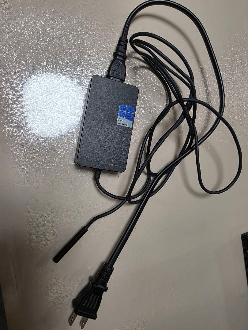 Microsoft Surface Pro5 12.3インチ シルバー