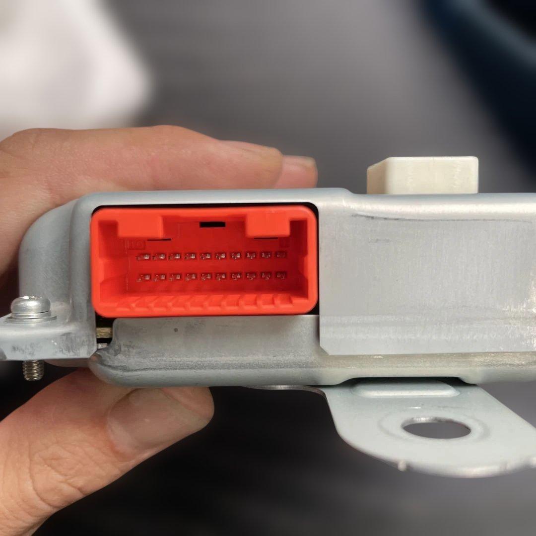 トヨタ ボルテージセンサー 89892-12101