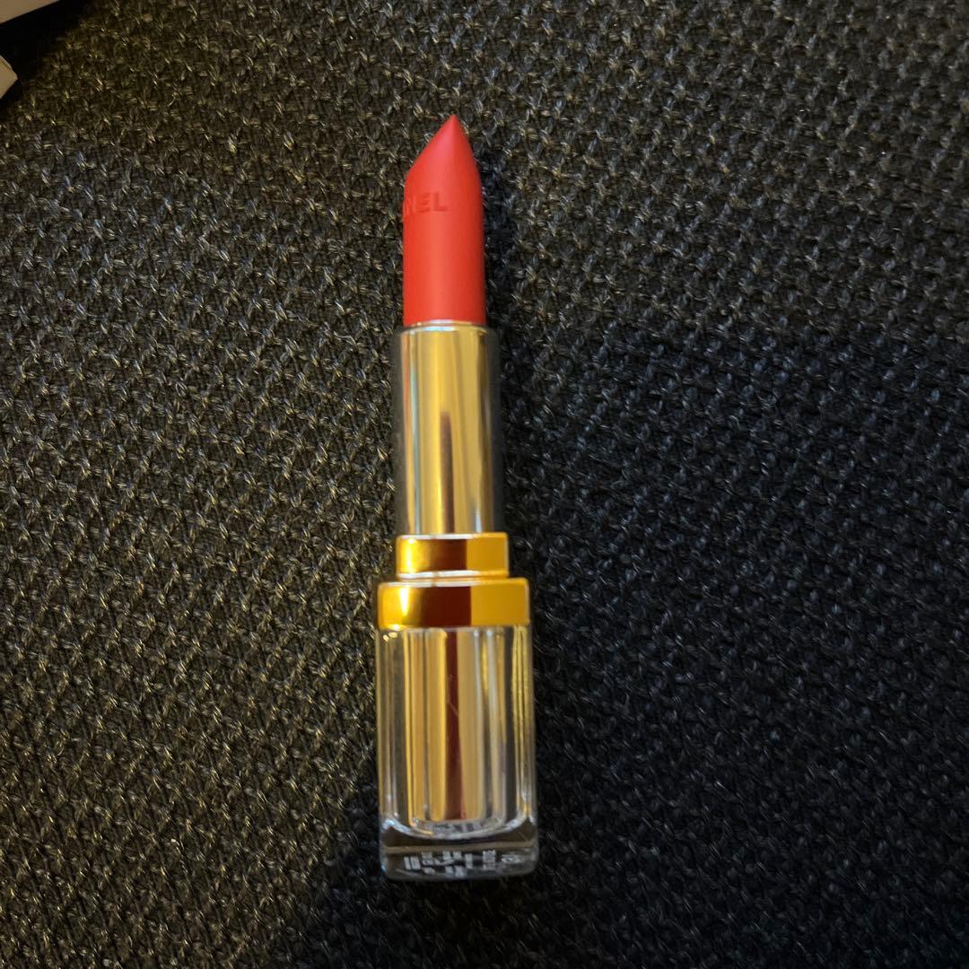 CHANEL ルージュ ア レーヴル サテン 31