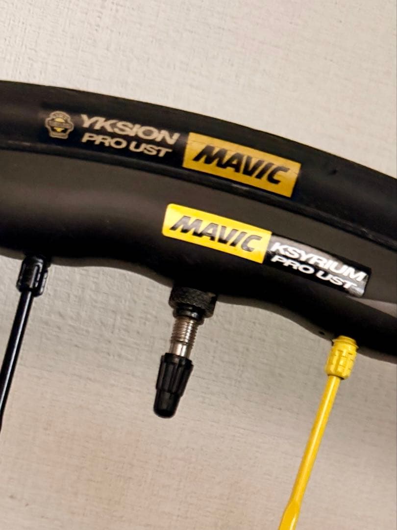 MAVIC キシリウム pro UST DISK チューブレスレディ 前後セット