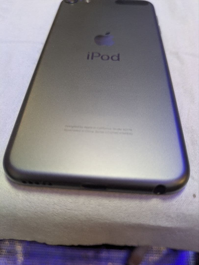 iPodtouch第7世代　スペースグレイ 32GB　おまけ付き