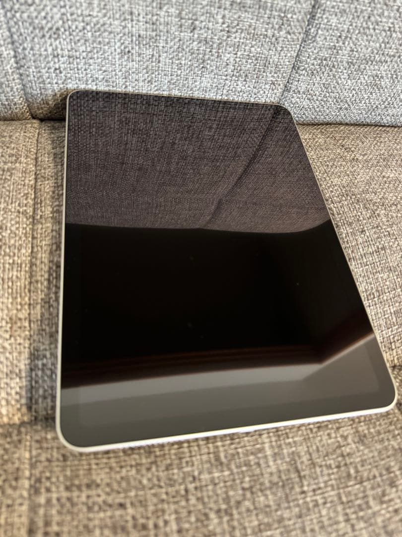 iPad Air 10.9インチ 第5世代 Wi-Fi 256GB スターライト