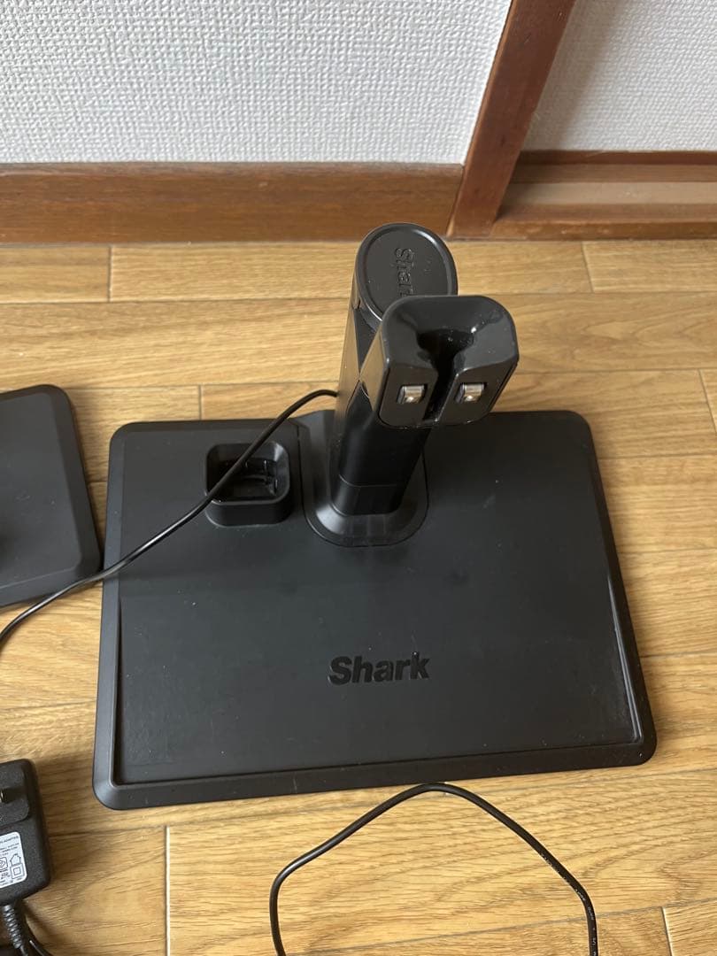 シャーク Shark コードレスクリーナー CS200JRD 掃除機