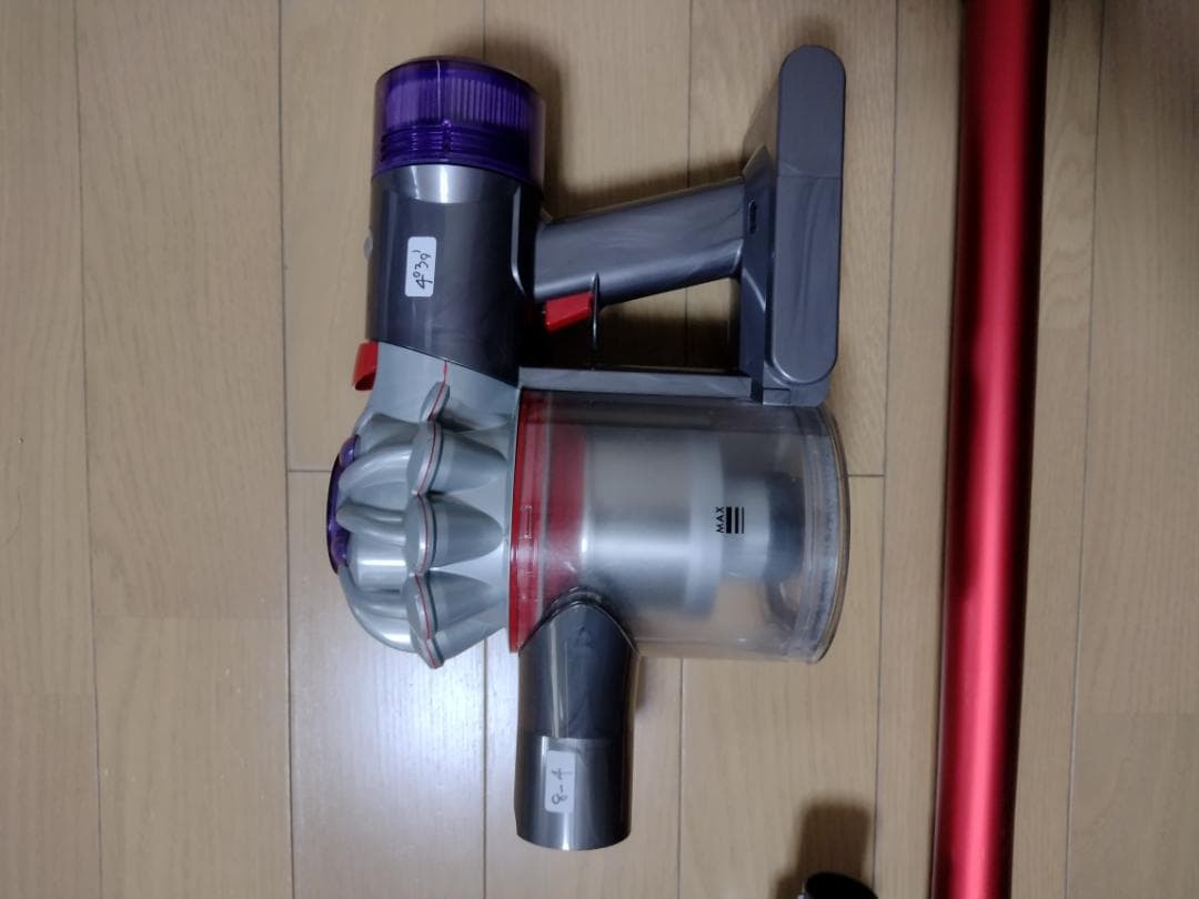 ダイソン★コードレス掃除機★V8★ＳV25★バッテリーの状態良好4