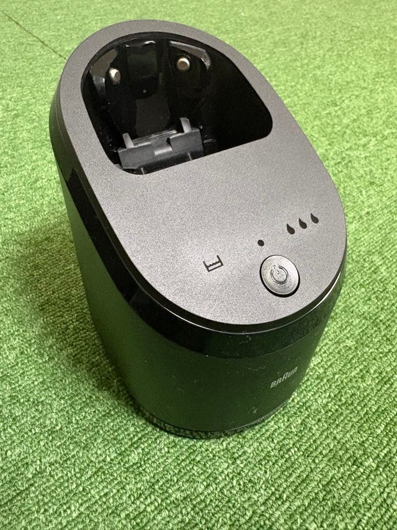 ★新品★BRAUN Series 9 Sport+ シェーバー &洗浄器