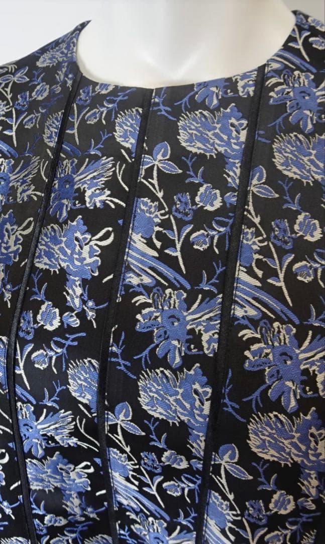 Super Beauty 2025タグ付ジャガード織切替ワンピース