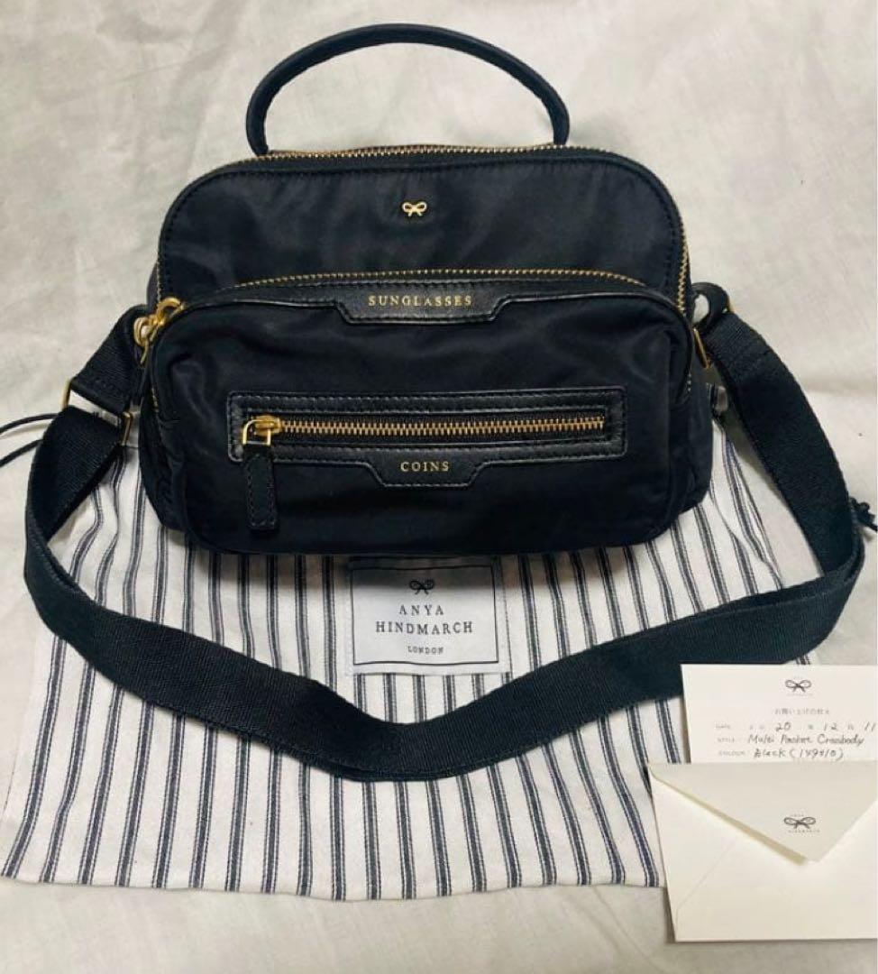 【ひな】Anya Hindmarch クロスボディ 黒 ショルダー バッグ