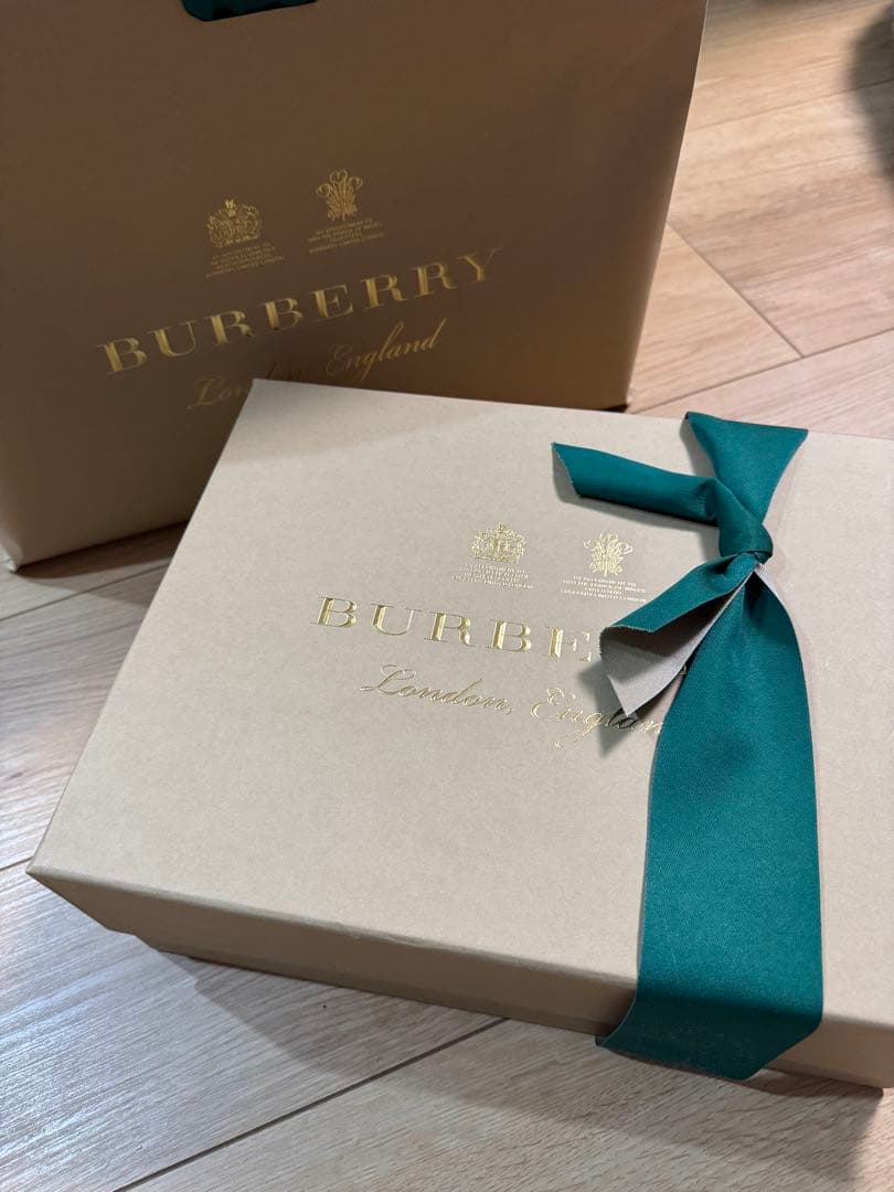 K*す様 【新品未使用】BURBERRY バーバリー　ベースボールキャップ