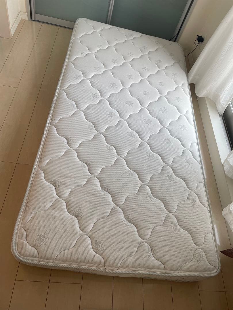 【引き取り限定】FRANCEBED シングルマットレス