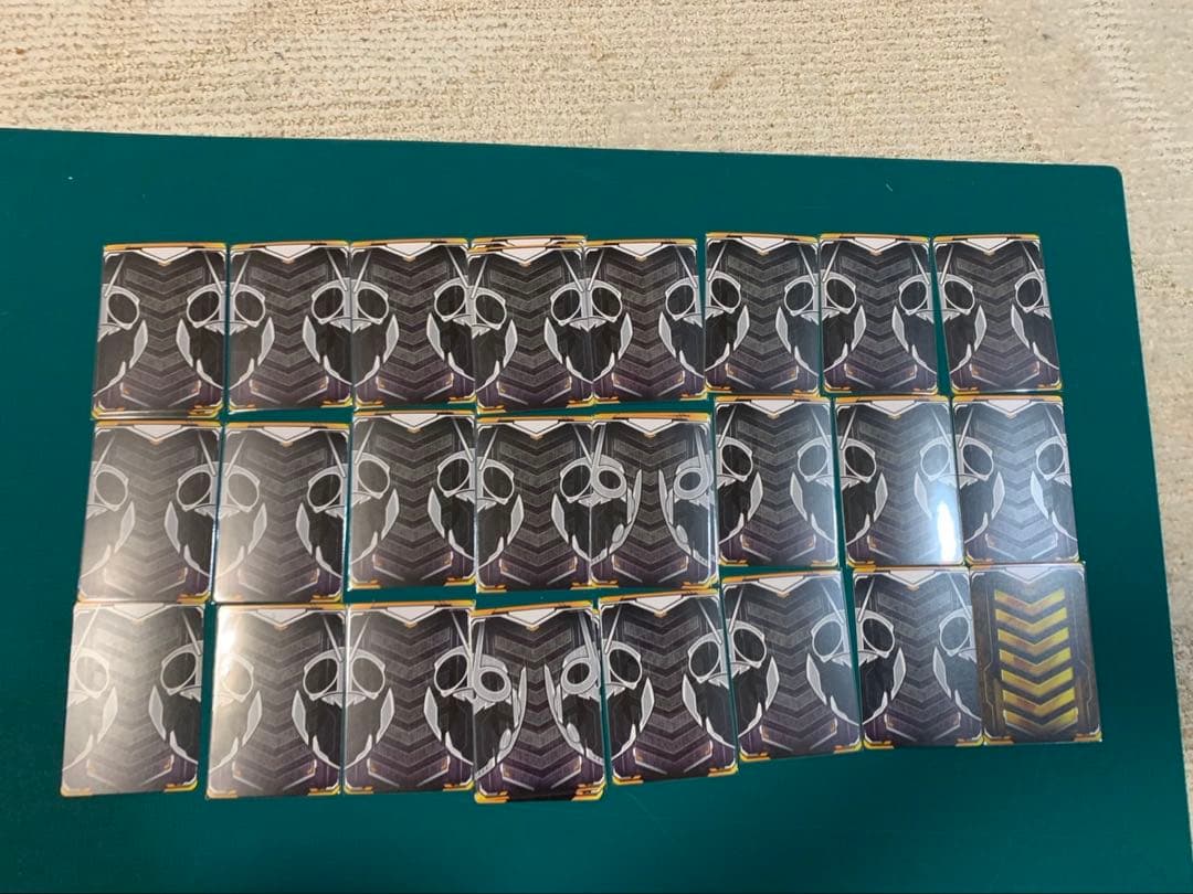 画面ライダーガッチャード　ライドケミートレカセット　カード100枚以上　引退品