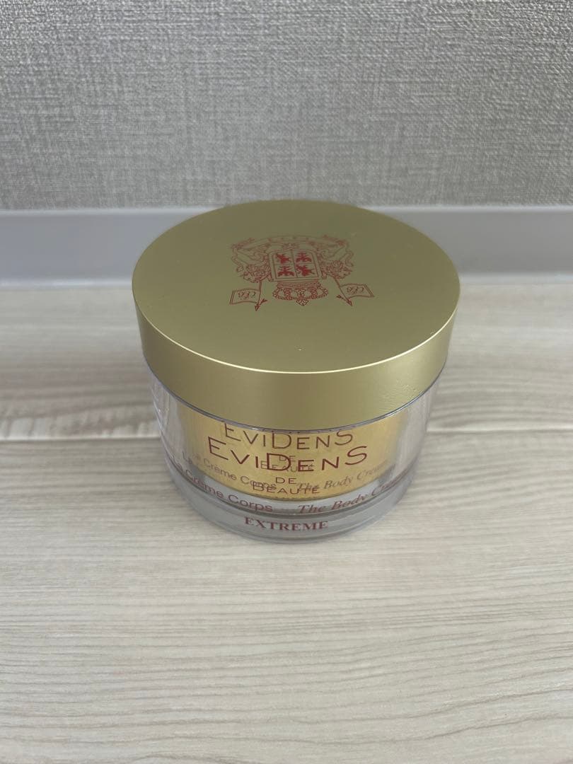 エヴィドンスドゥボーテ EVIDENS DE BEAUTE