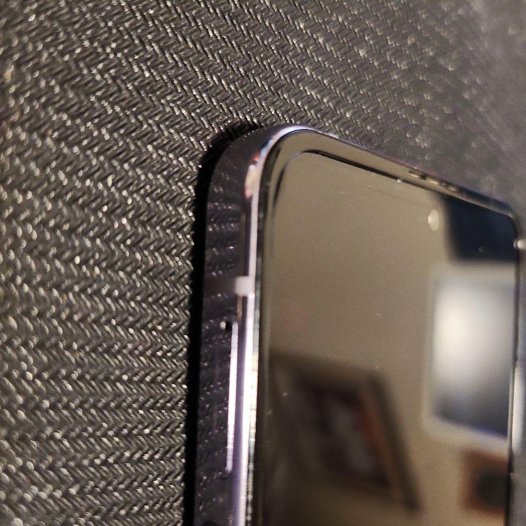 SCG17 Galaxy Z flip4 折りたたみスマートフォン ブラック