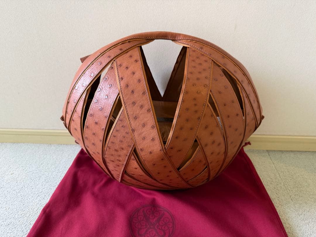 k*e様 PERRIN PARIS ペランパリ　パニエ　（L）　オーストリッチ