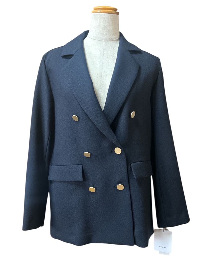 QTUME 新品タグ付き　未使用品 ネイビー　金釦ダブルジャケット　38