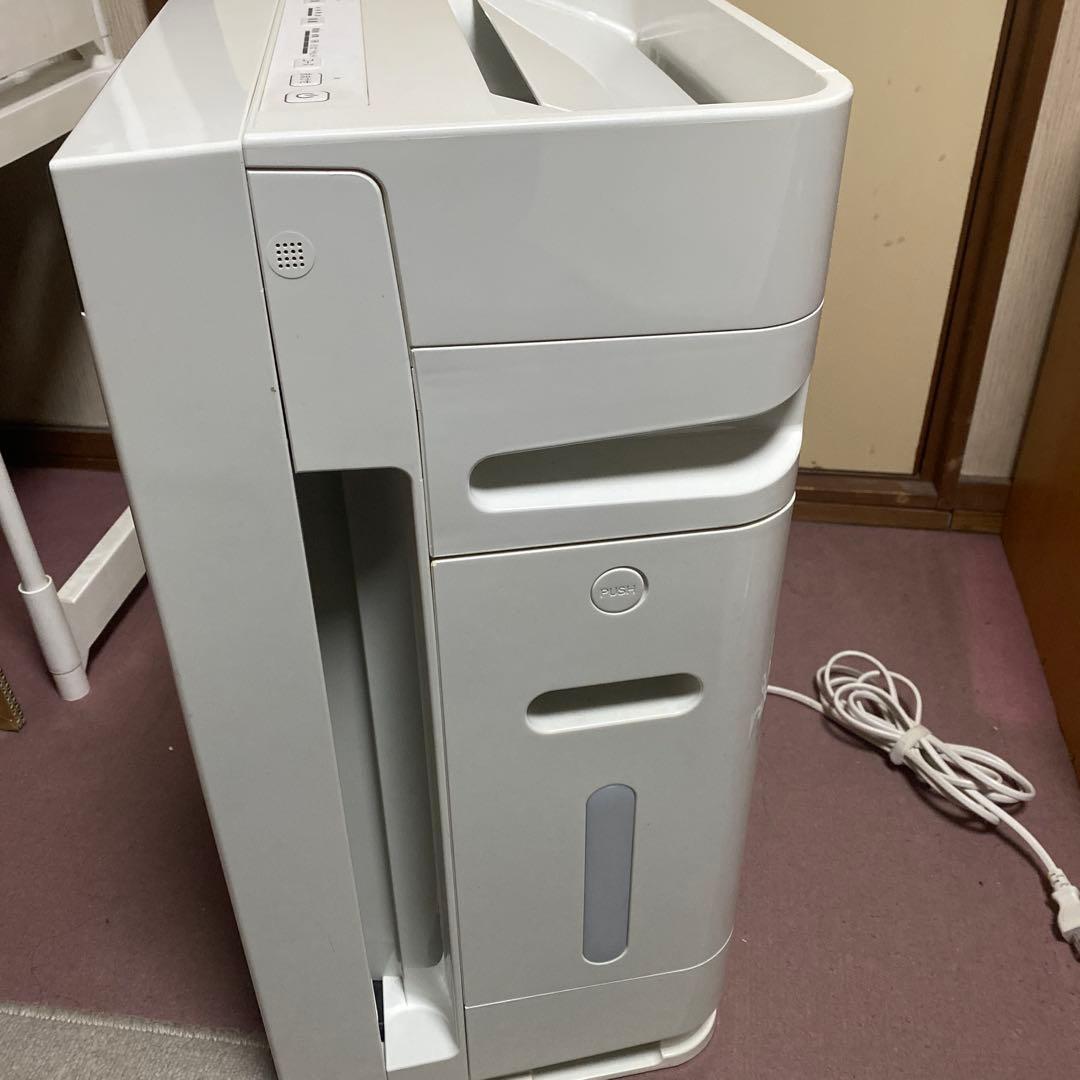 DAIKIN ストリーマ加湿空気清浄機 MCK70VKS-W ホワイト