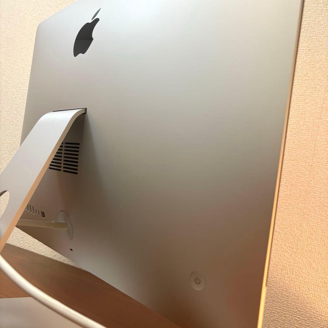 Apple iMac (21.5-inch, 2017) 【初期化済み】